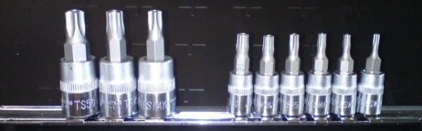 Kpl. kluczy wpustowych Torx 5-kąt.TS z otw.